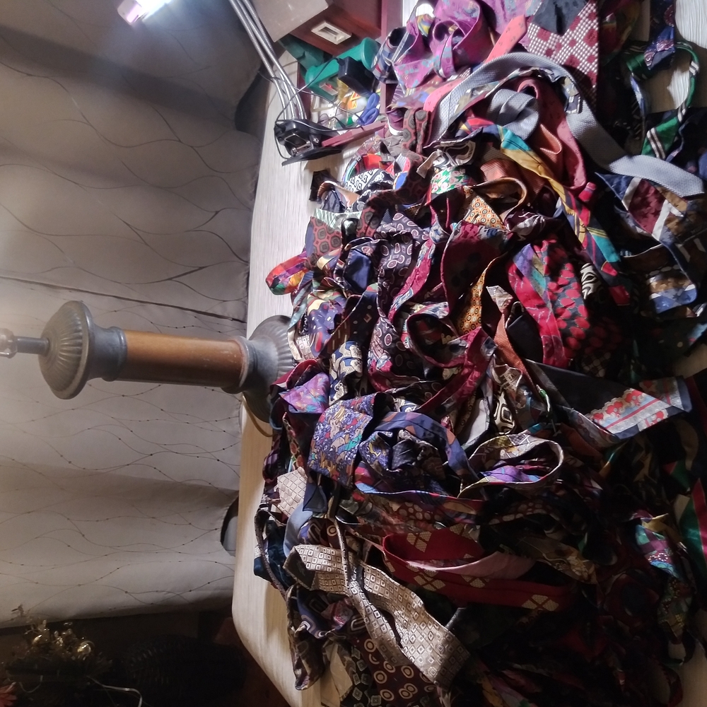 Lot Of 15 lbs Of Good And Name Brand Neck Ties